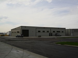 multi-door multi-window aircraft hangar building