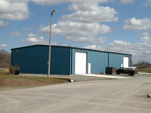 Commercial Warehouse with Bay Doors & Man Doors
